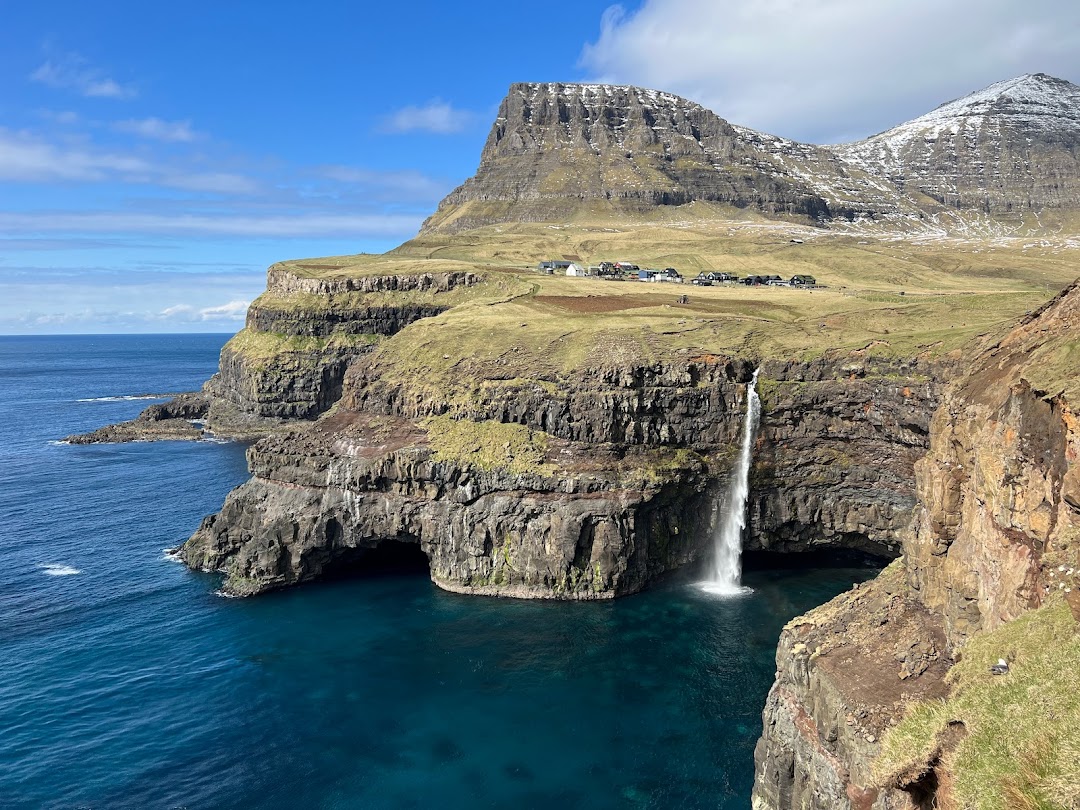 Múlafossur Waterfall