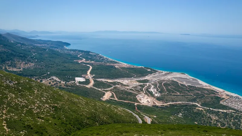 L'Albanie à découvrir : un road trip de 10 jours, des cités de pierre à la côte ionienne