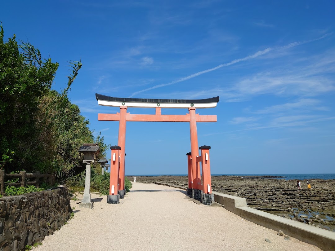 Aoshima Shrine