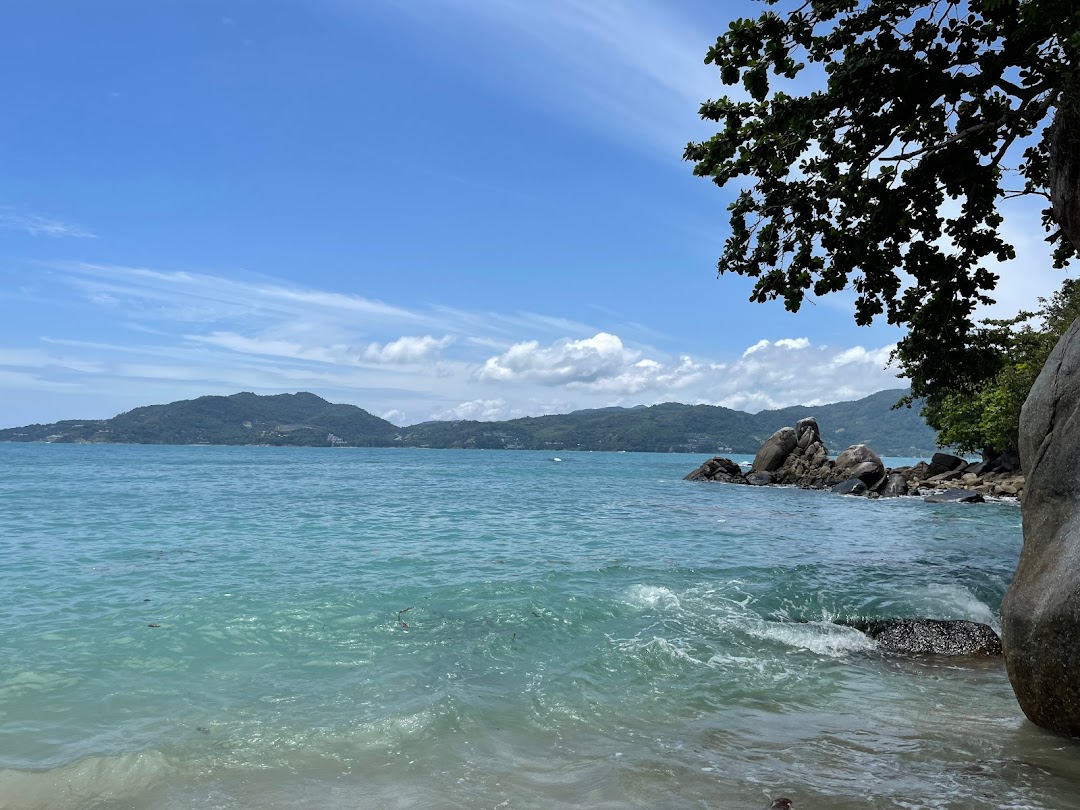 Island Hopping in Thailand: Finding Paradise Between the Beaches
