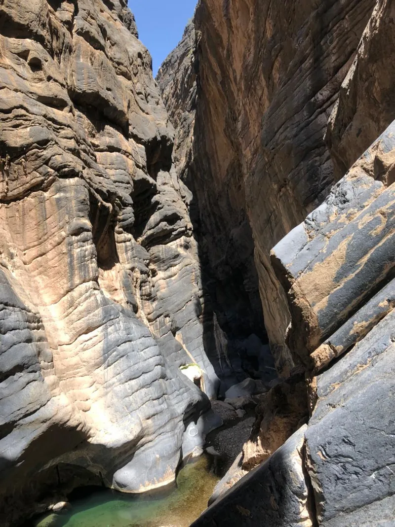 عُمان